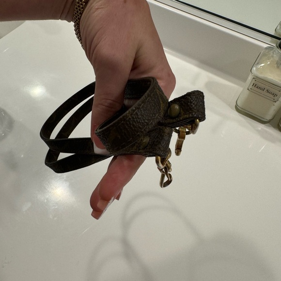 Luis Vuitton bag strap - Picture 2 of 5